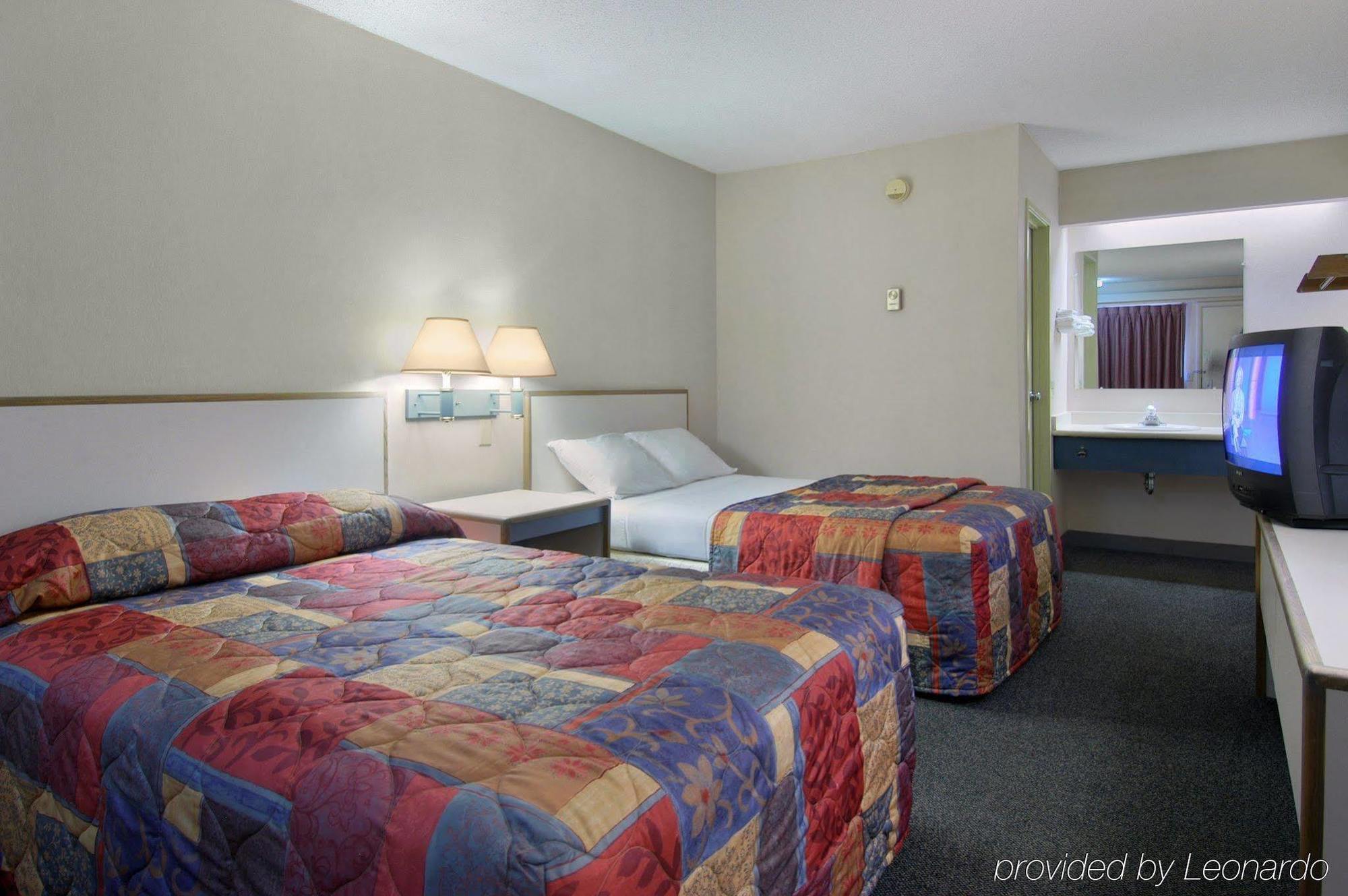 Red Roof Inn Plus+ Nashville North Goodlettsville Bilik gambar